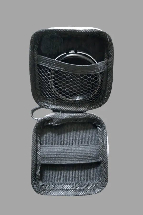 Jax Wanderlust. Mini Zip - Case with Carabiner. Black + White - Maskulo - MCS102-YX - Maskulo EU Global Online Store