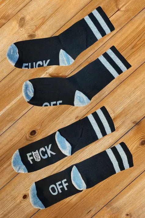 Maskulo "F*CK OFF" Crew Socks in Black and Gray. Thick material, one-size (EU 38-43) accessory with explicit wording on the sole. MSC115-YX.