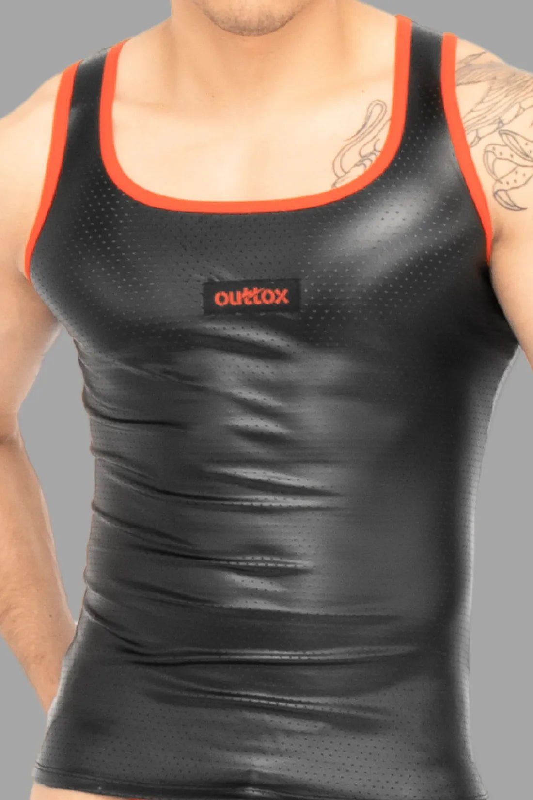 Outtox Black & Red Tight Fit Tank Top from Maskulo. Perforated PU eco leather, stretchable polyester/polyurethane/elastane.