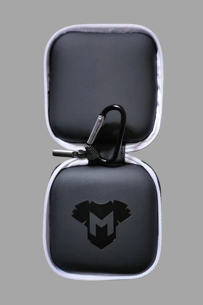 Maskulo Jax Wanderlust Mini Zip Case with Carabiner in Black and White for small essentials and accessories. Durable and stylish.