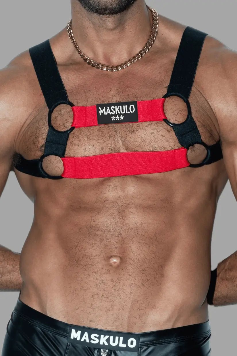 Maskulo Blake Tropix Red Elastic Bulldog Harness. Sturdy 100% nylon stretch harness for a perfect fit, great elasticity, and striking contrasts.