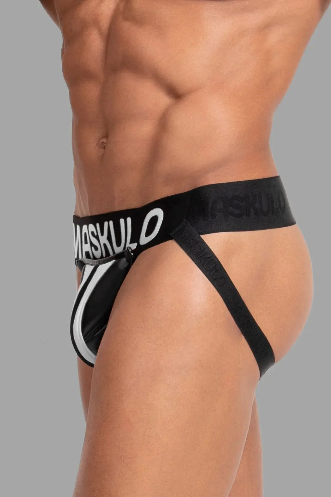 Maskulo Big Bulge Jockstrap in black and white. Men&