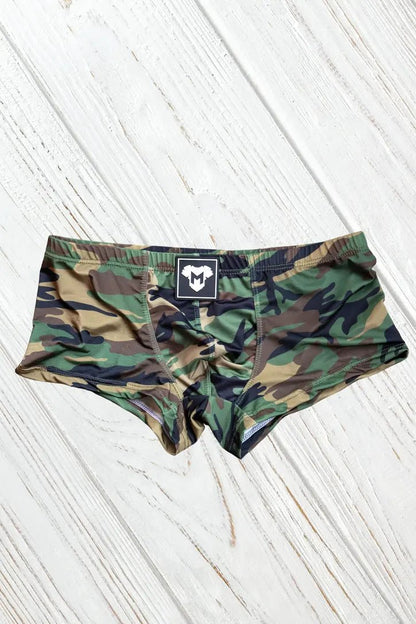Maskulo Hue Sleek Trunk Shorts in Silky Camouflage, size XL, for men. Comfortable and stylish short trunks for adults, priced at 38.