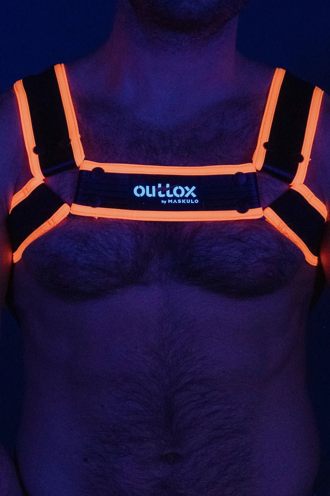 Black Maskulo Outtox body harness with snaps, stylish accessory from Maskulo Global (EU) online store.